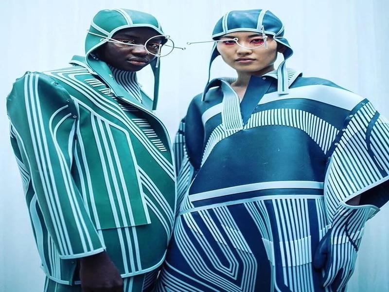Tendenze dei tessuti a maglia da donna per l'autunno/inverno 2021